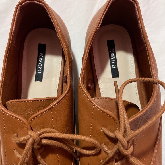Forever 21 shoes - Picture 2 of 3